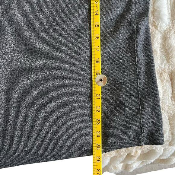 Calvin Klein Men's Hooded Pullover Sweater Size Large Gray Knit Slim Fit - Picture 8 of 9